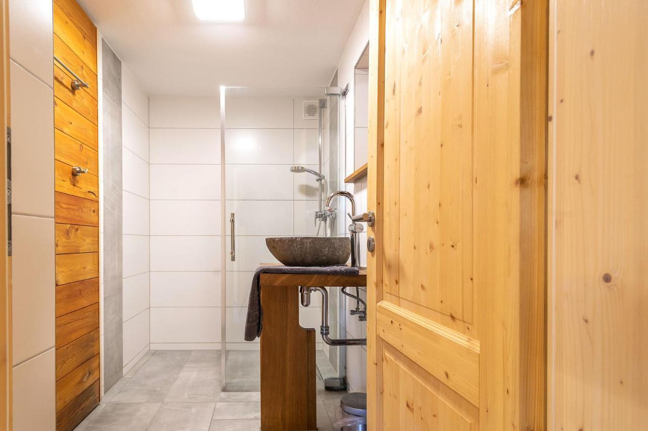Alpen-Hostel - Apartment Talstation Mit Motorradvermietung Memmingen Esterno foto