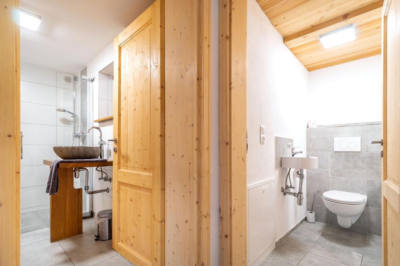 Alpen-Hostel - Apartment Talstation Mit Motorradvermietung Memmingen Esterno foto