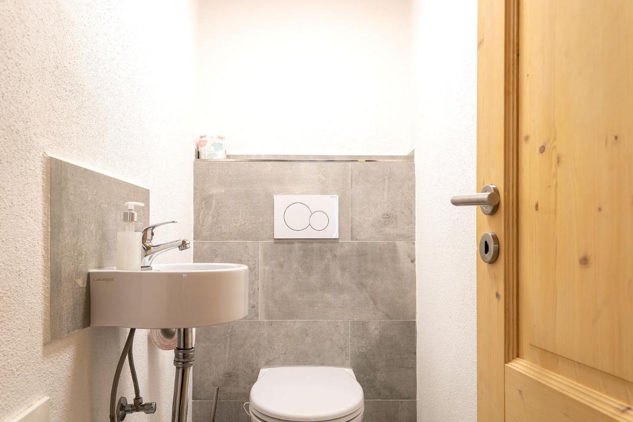 Alpen-Hostel - Apartment Talstation Mit Motorradvermietung Memmingen Esterno foto