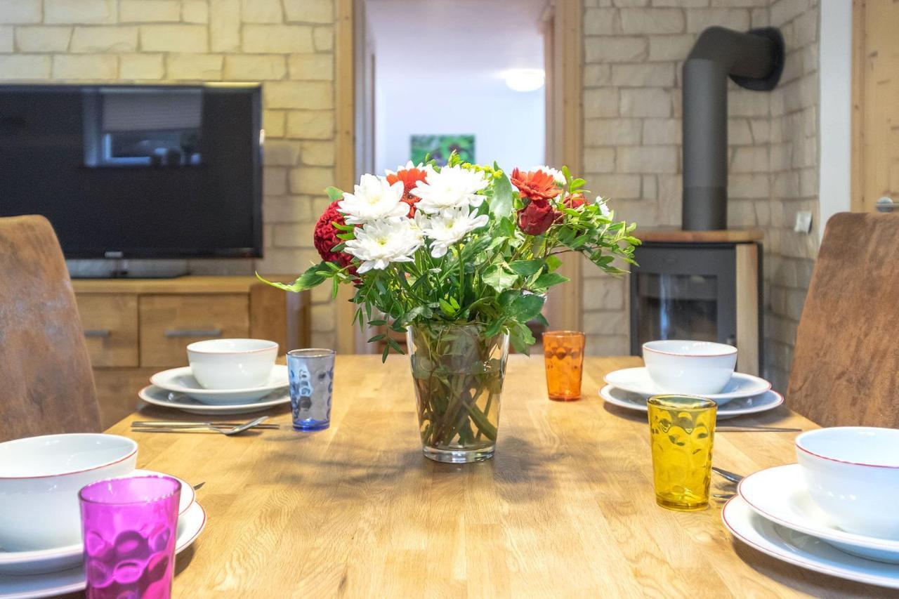 Alpen-Hostel - Apartment Talstation Mit Motorradvermietung Memmingen Esterno foto